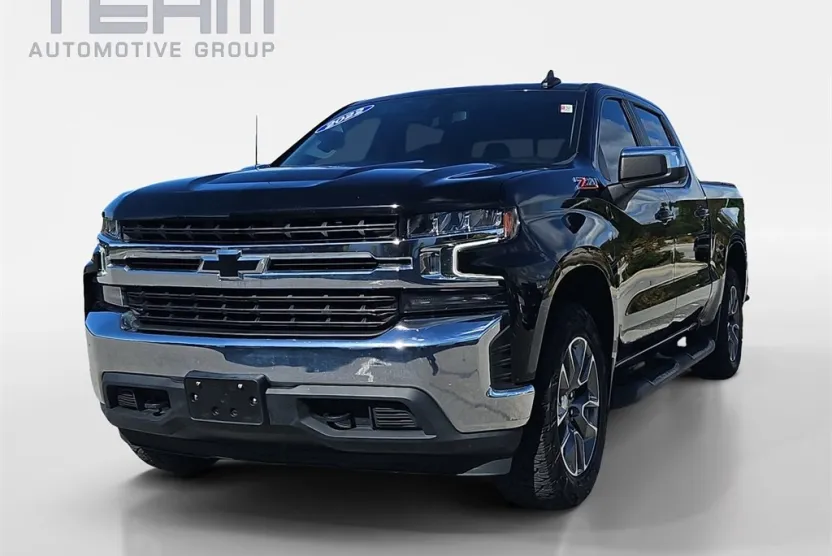2022 Chevrolet Silverado 1500 LT photo 1