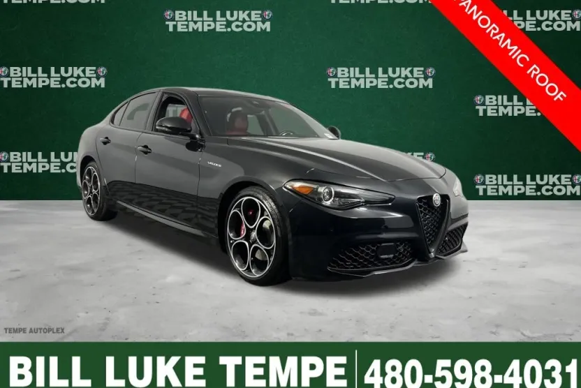 2022 Alfa Romeo Giulia Ti photo 1