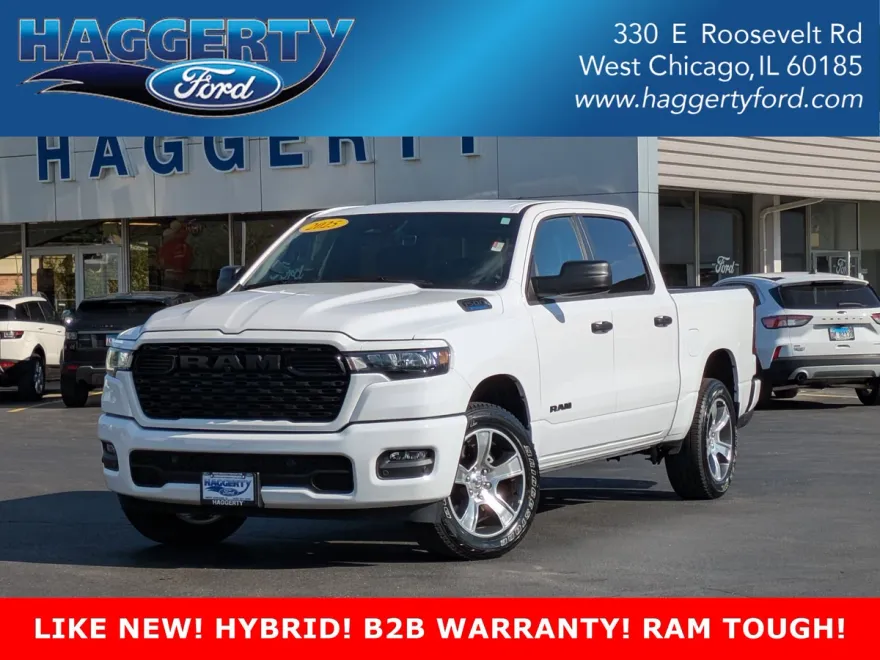 2025 Ram 1500 Tradesman photo 1