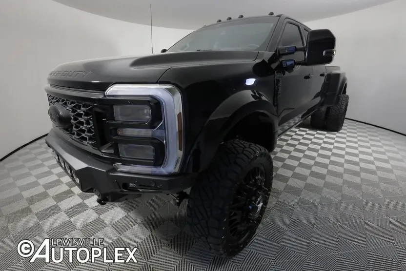 2024 Ford F-450 Limited photo 1