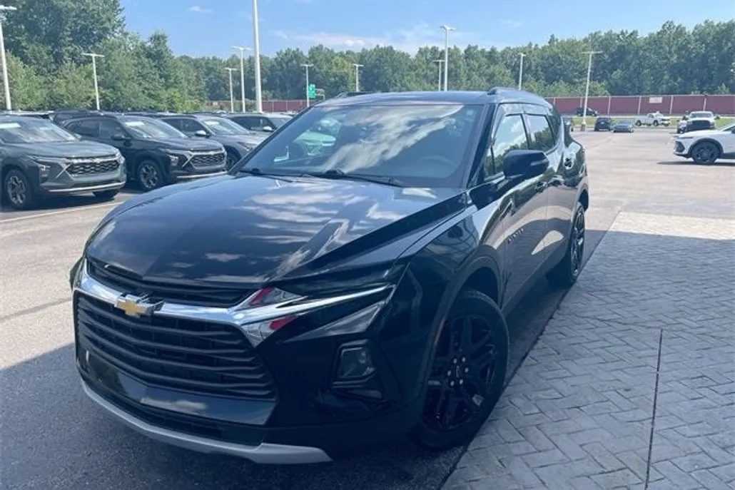 2022 Chevrolet Blazer 2LT photo 1