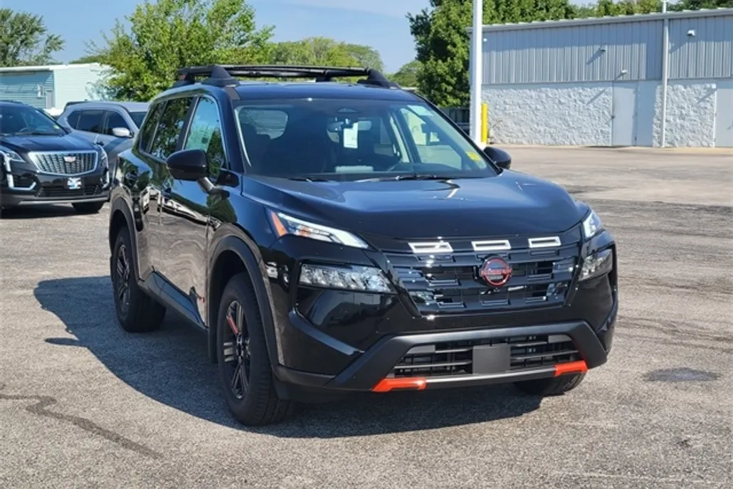 2026 Nissan Rogue SV photo 1