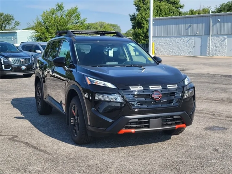 2026 Nissan Rogue SV photo 1