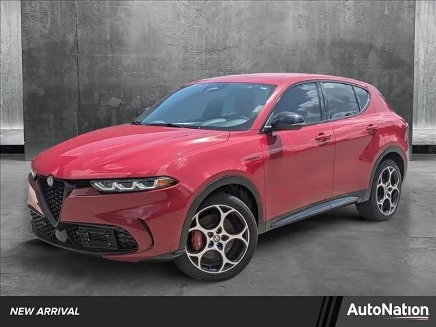 2024 Alfa Romeo Tonale Veloce photo 1