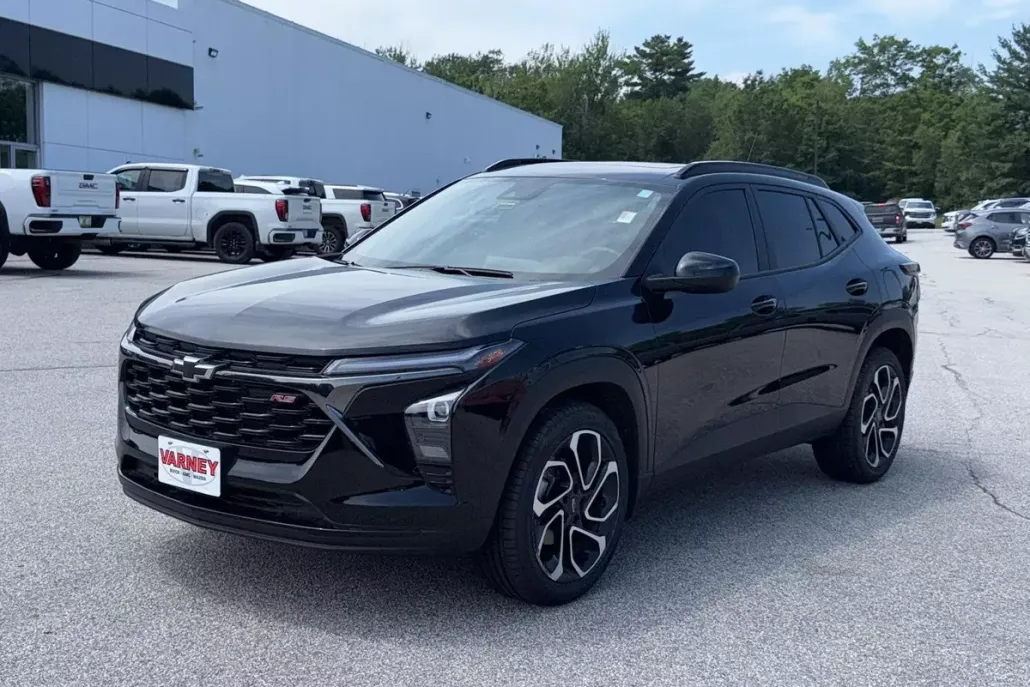 2025 Chevrolet Trax photo 1