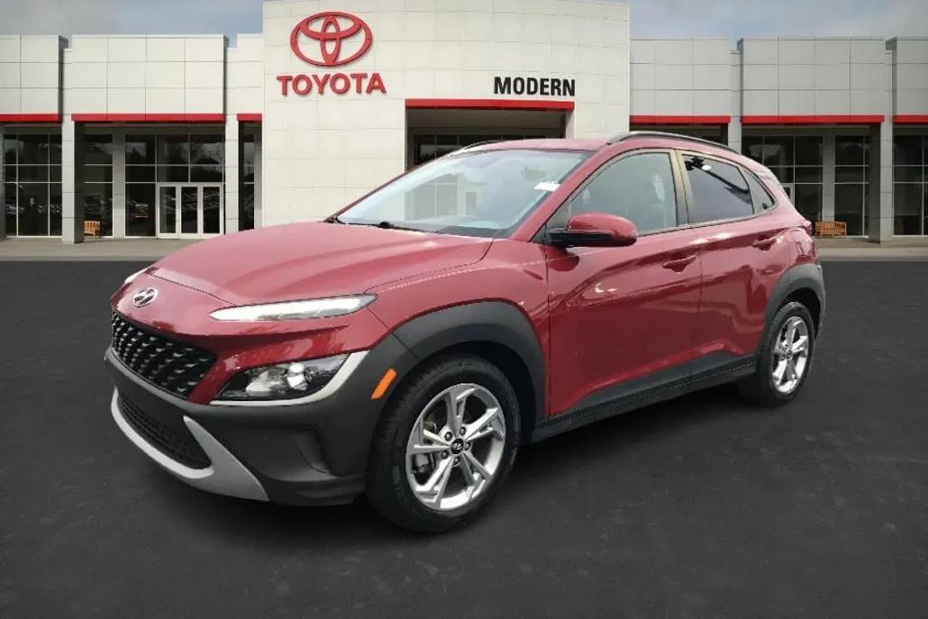 2023 Hyundai Kona SEL photo 1