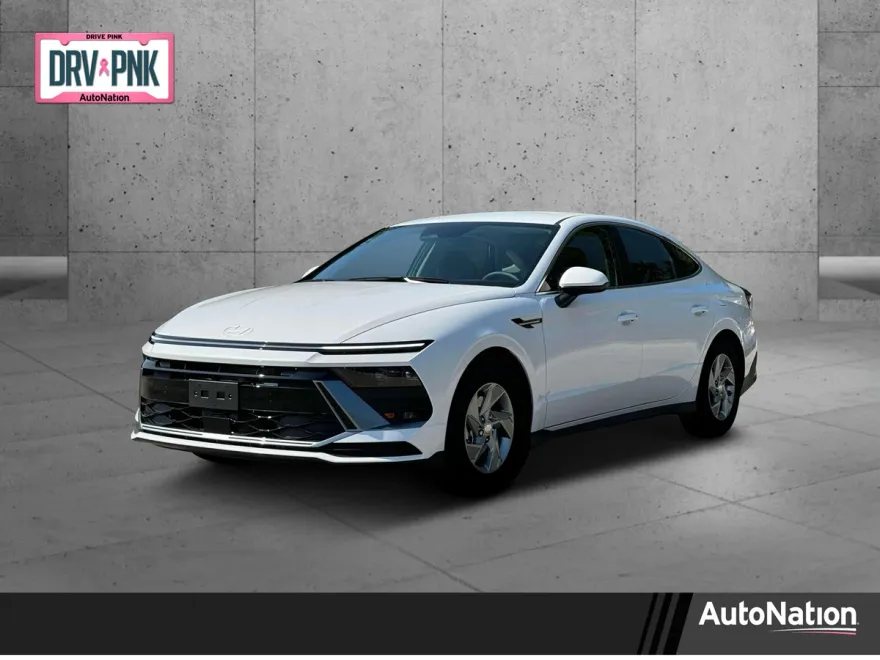 2025 Hyundai Sonata SE photo 1