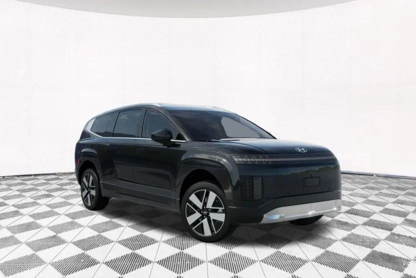 2026 Hyundai Ioniq SEL photo 1