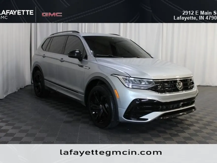 2023 Volkswagen Tiguan SE R-Line Black photo 1