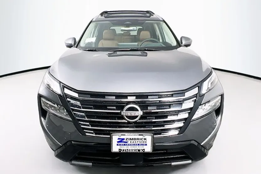 2026 Nissan Rogue Platinum photo 1