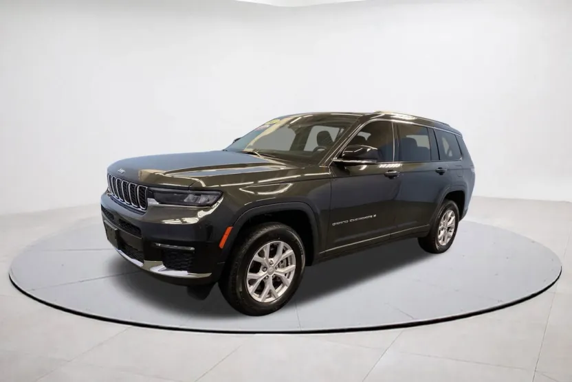 2022 Jeep Grand Cherokee Limited photo 1