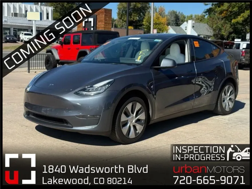 2022 Tesla Model Y Long Range photo 1