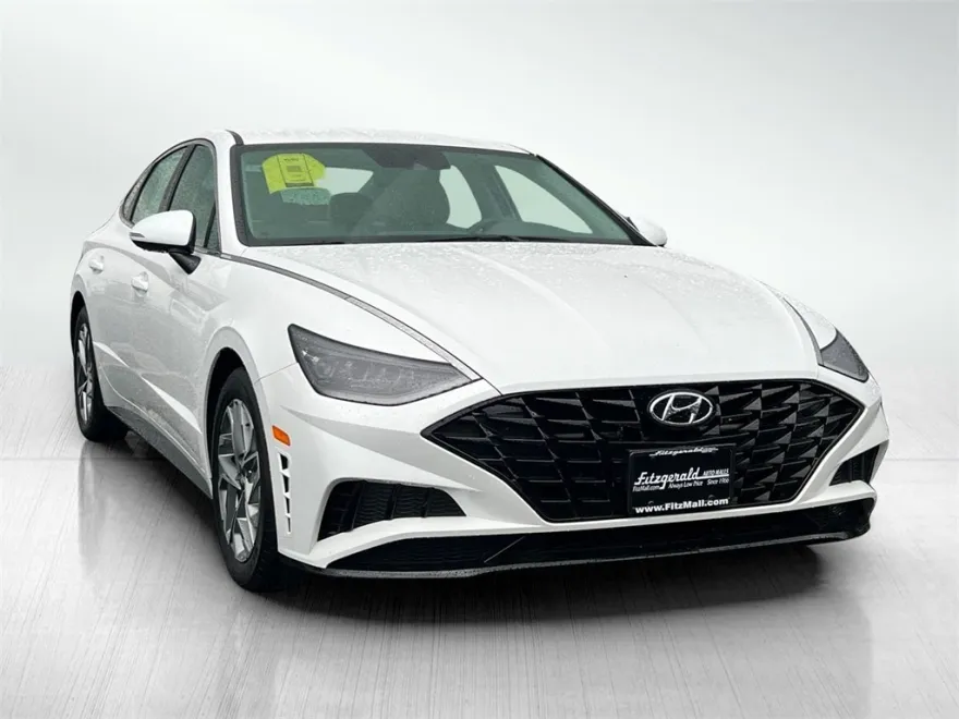 2023 Hyundai Sonata SEL photo 1