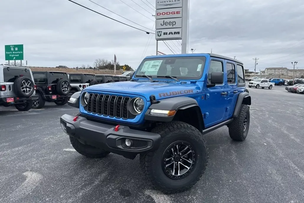 2025 Jeep Wrangler Rubicon photo 1