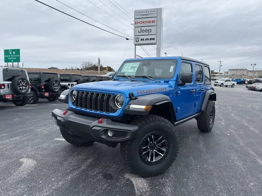 2025 Jeep Wrangler Rubicon photo 1