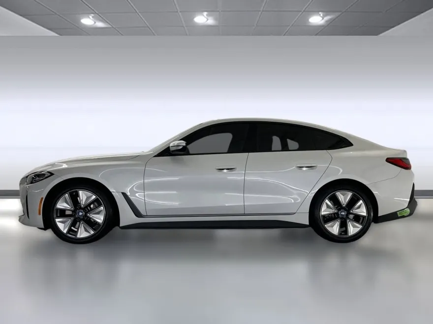 2023 Bmw i4 eDrive35 photo 1