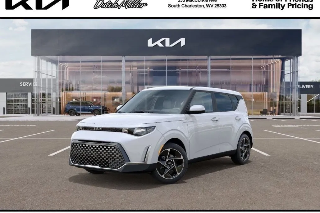 2025 Kia Soul EX photo 1
