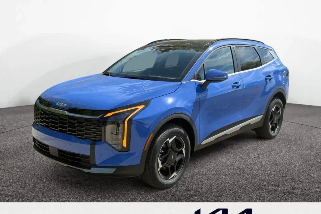 2026 Kia Sportage EX photo 1