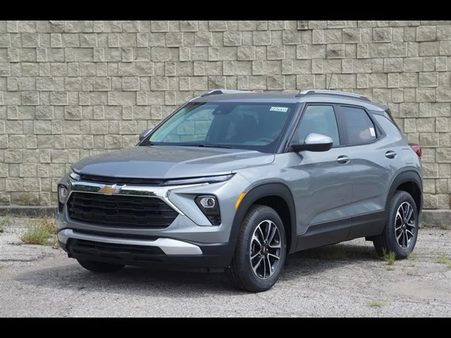 2026 Chevrolet Trailblazer LT photo 1