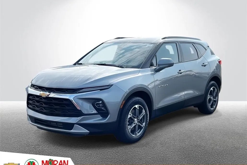 2025 Chevrolet Blazer 2LT photo 1