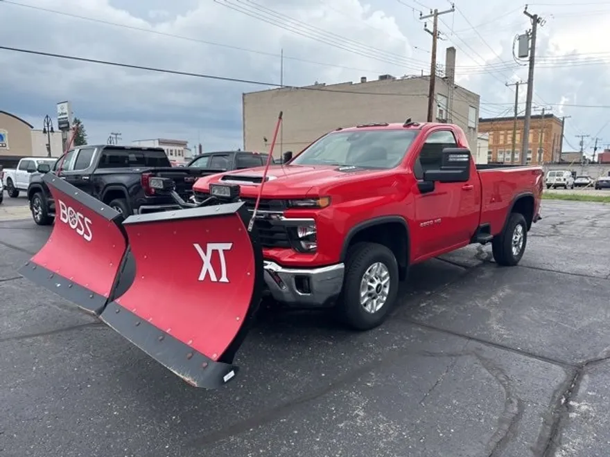 2024 Chevrolet Silverado 2500HD LT photo 1