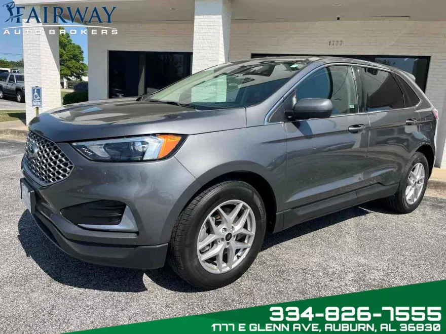 2023 Ford Edge SEL photo 1