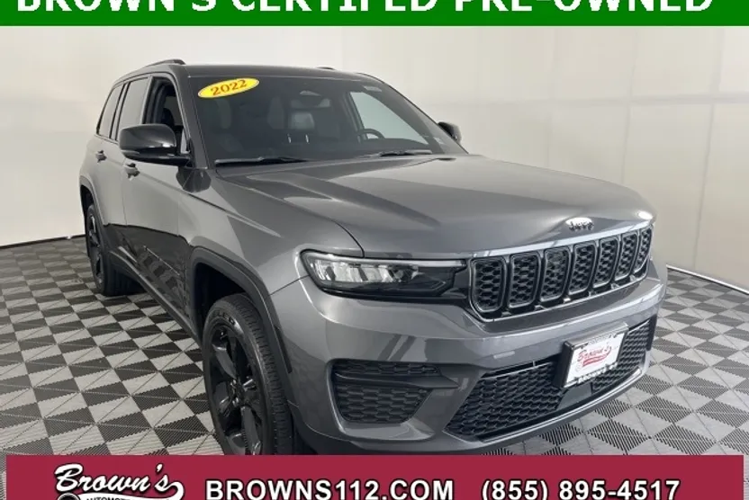2022 Jeep Grand Cherokee Altitude photo 1