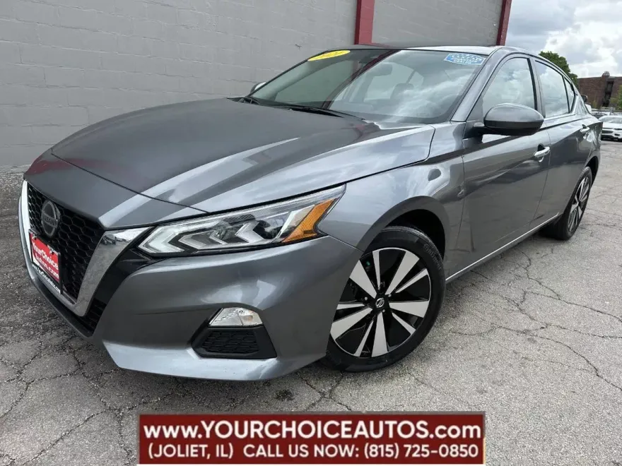 2021 Nissan Altima 2.5 SV photo 1