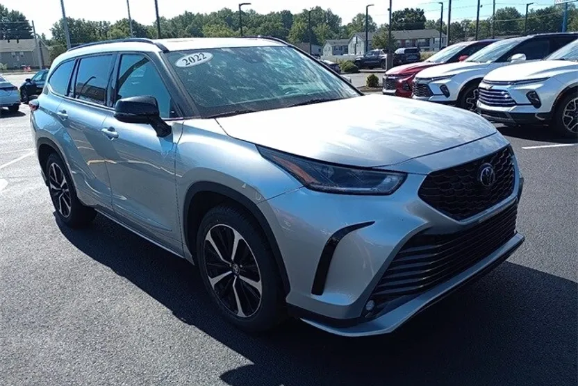 2022 Toyota Highlander XSE photo 1