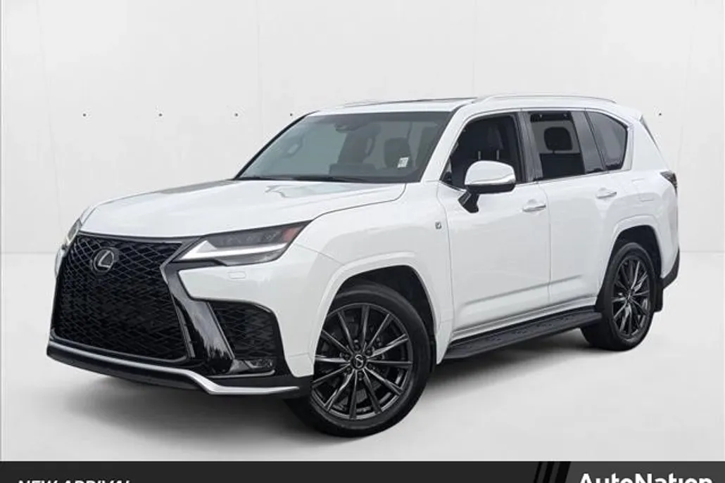 2023 Lexus LX 600 F SPORT photo 1