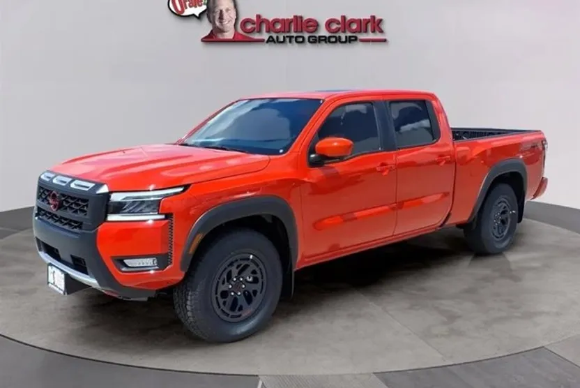 2025 Nissan Frontier PRO-4X photo 1