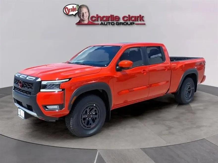 2025 Nissan Frontier PRO-4X photo 1