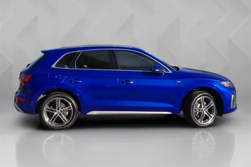 2022 Audi Q5 S line Premium Prestige photo 3
