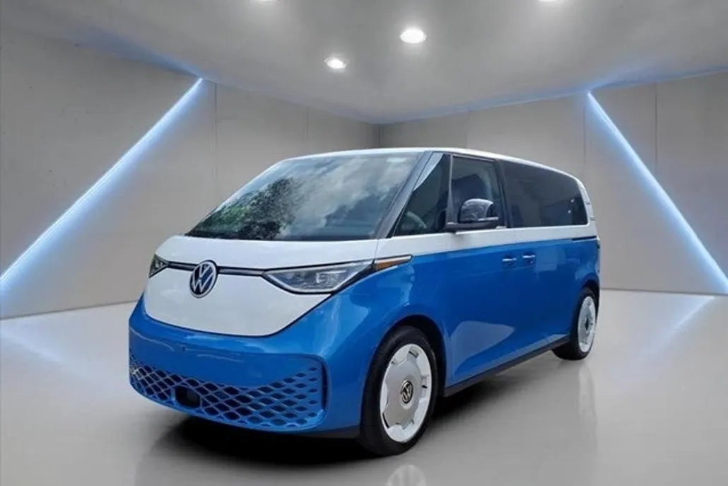 2025 Volkswagen ID. Buzz photo 1