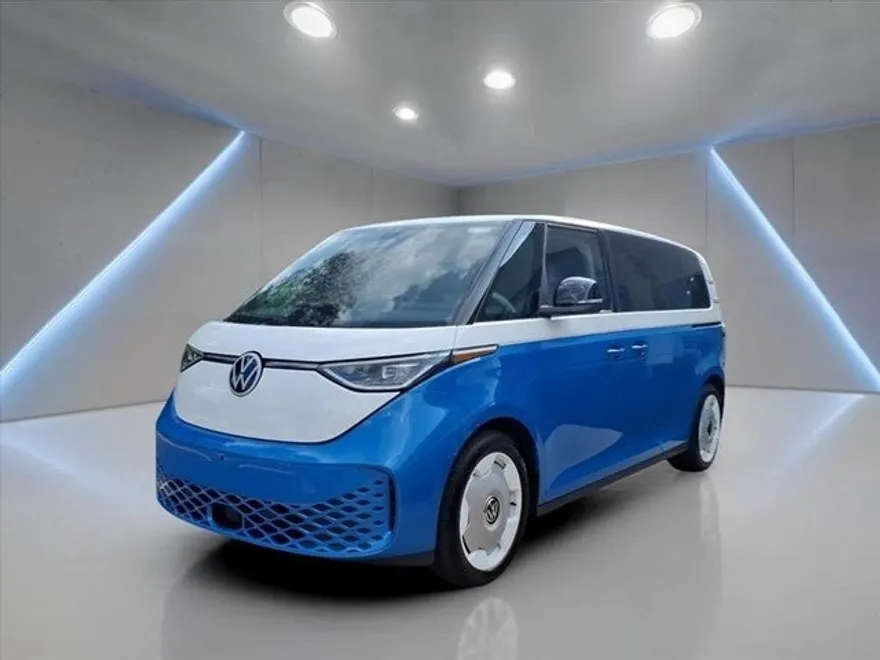 2025 Volkswagen ID. Buzz photo 1