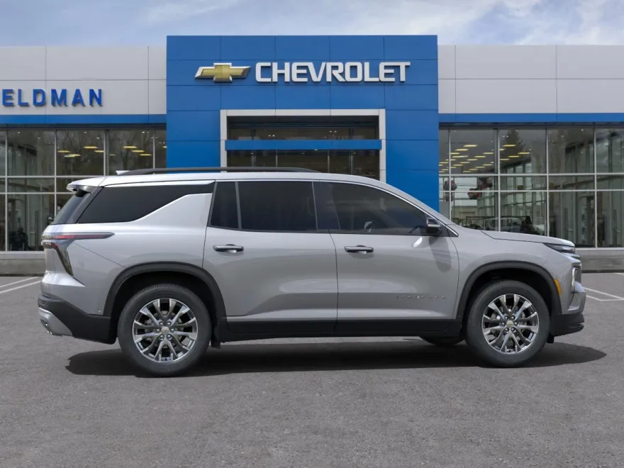 2025 Chevrolet Traverse photo 1
