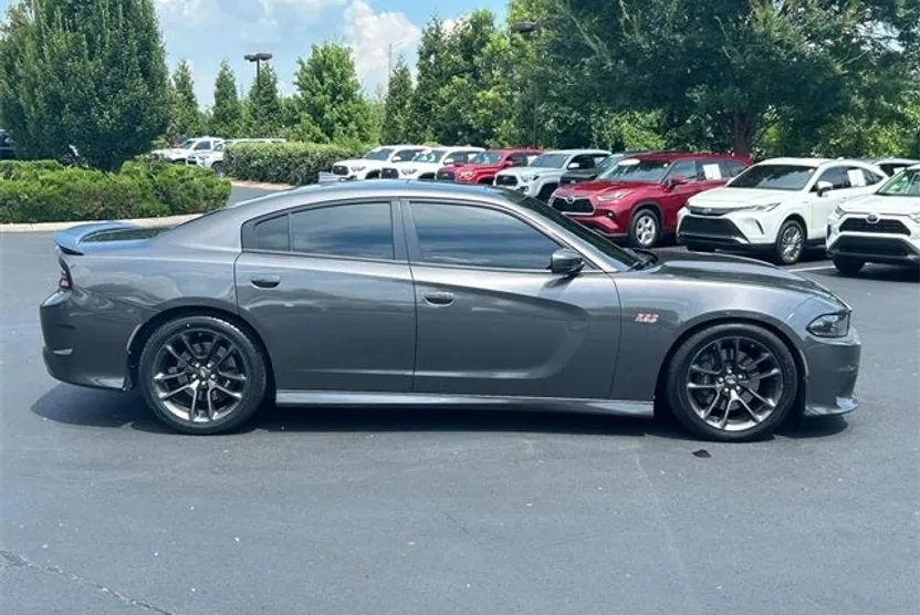 2021 Dodge Charger R/T Scat Pack photo 1