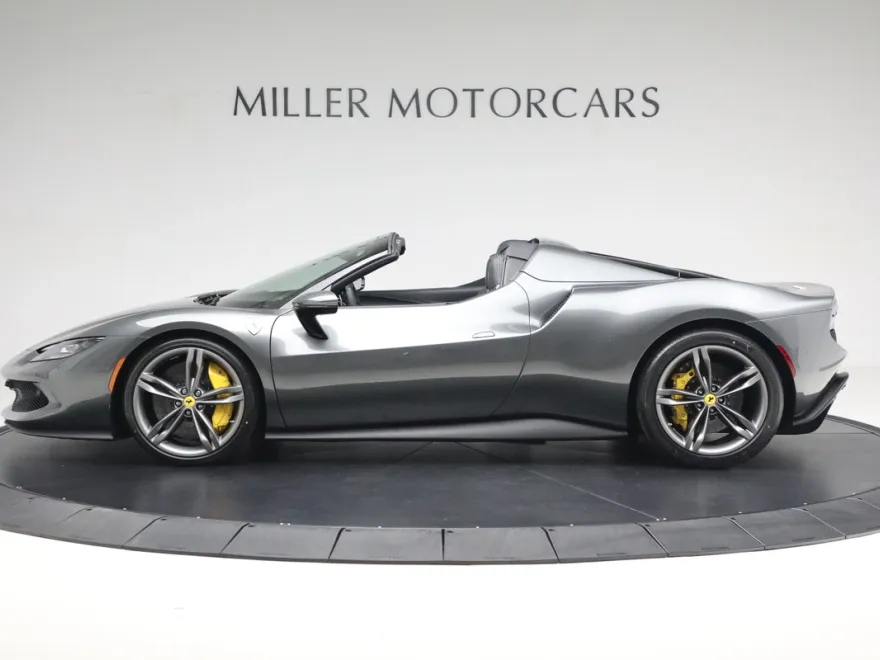 2024 Ferrari 296 GTS photo 3