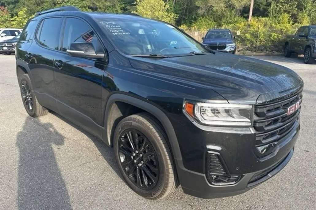 2023 Gmc Acadia SLT photo 1