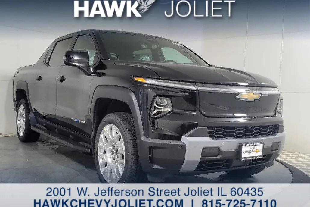 2026 Chevrolet Silverado EV LT photo 1