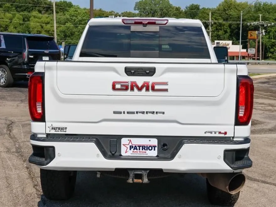 2022 Gmc Sierra 2500 HD AT4 photo 1