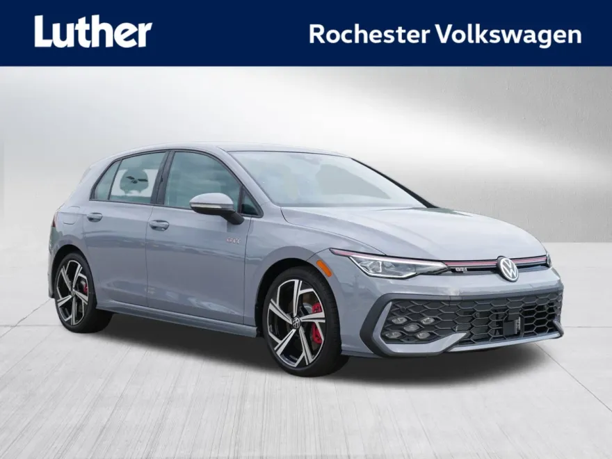 2025 Volkswagen Golf GTI SE photo 1