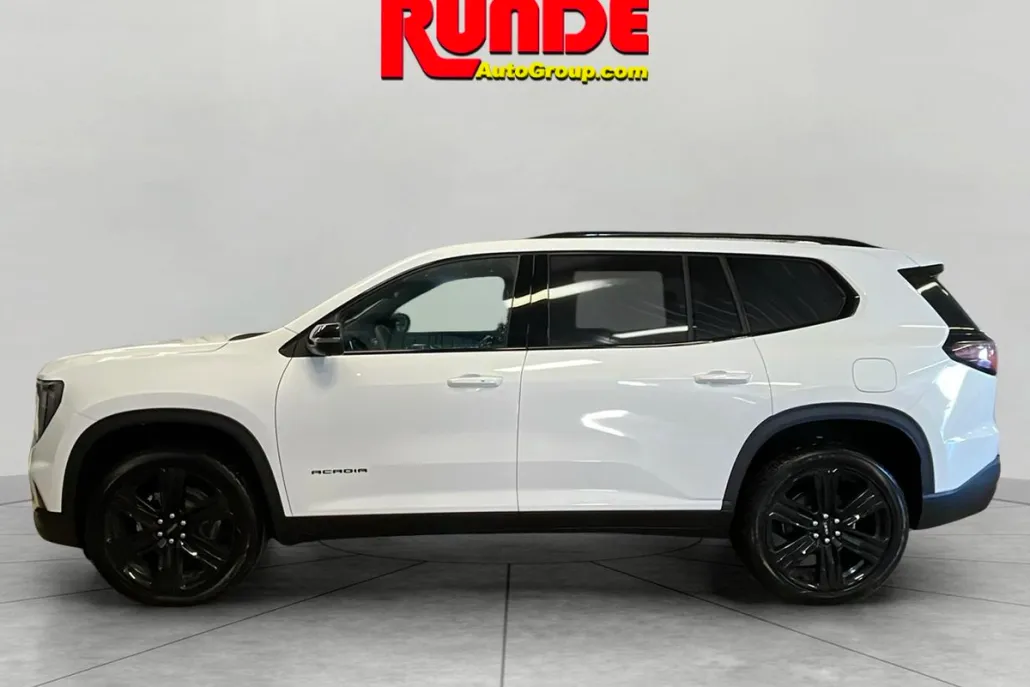 2026 Gmc Acadia Elevation Premium Black Edition photo 1