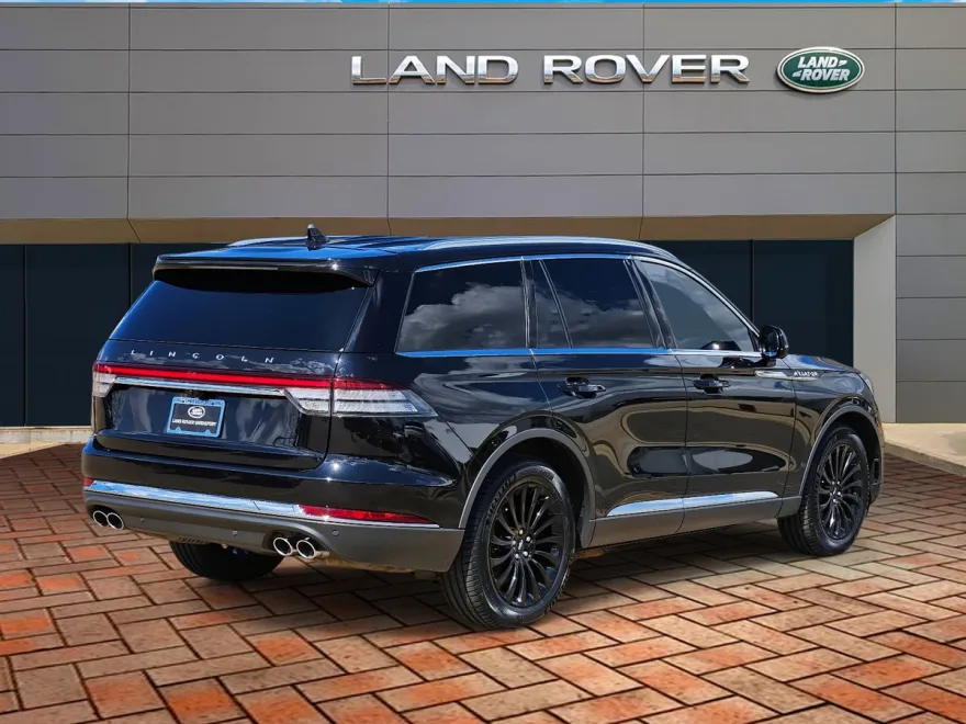 2023 Lincoln Aviator Reserve photo 1