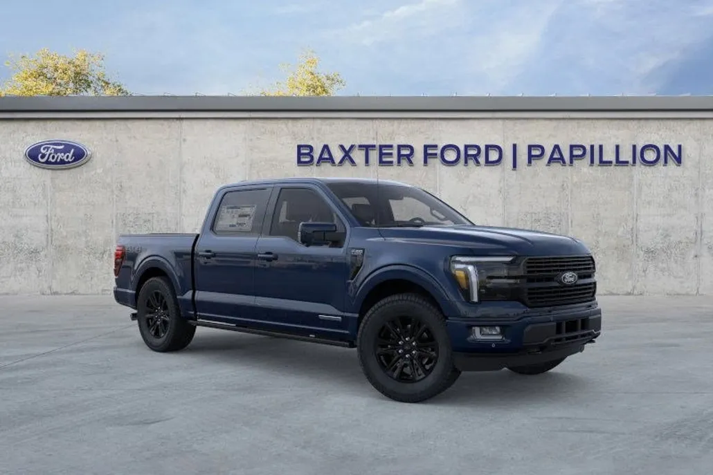 2025 Ford F-150 Platinum photo 1