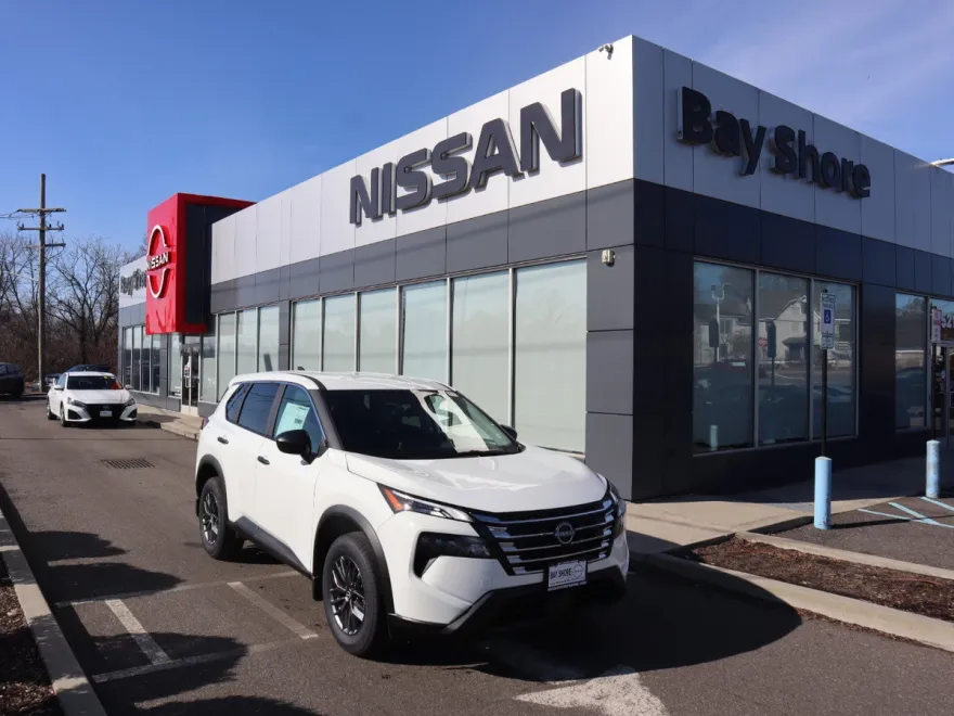 2025 Nissan Rogue S photo 1