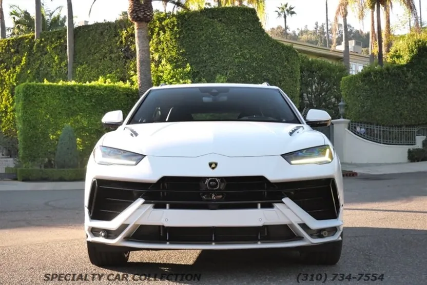 2024 Lamborghini Urus S photo 1