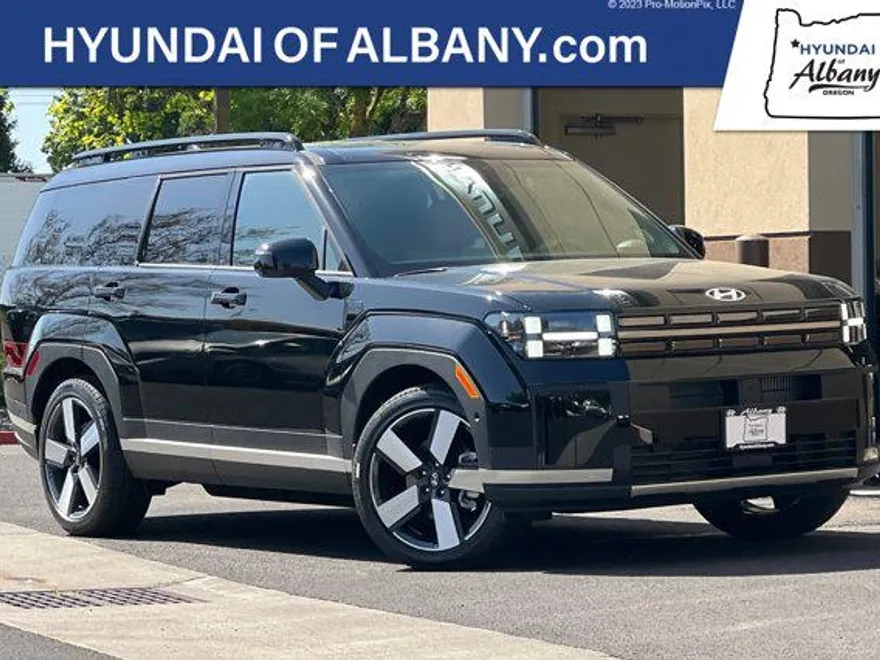 2025 Hyundai Santa Fe Limited photo 1