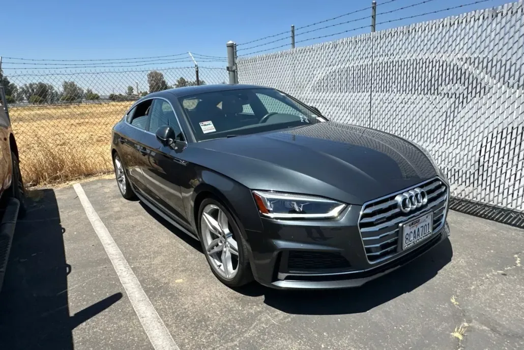 2018 Audi A5 2.0T Premium Plus Quattro photo 1