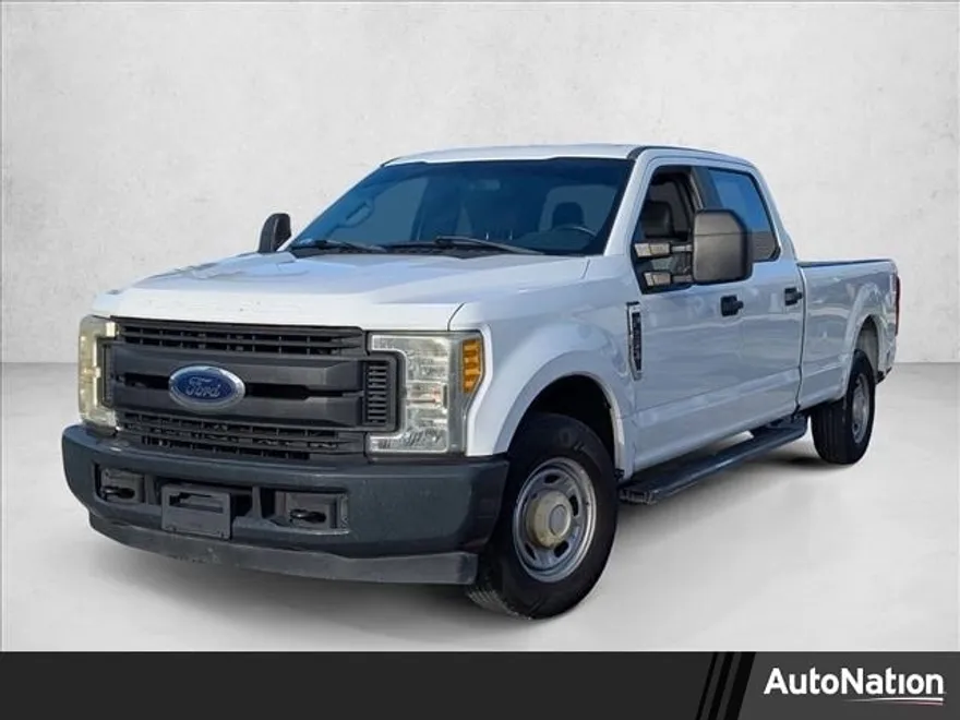 2017 Ford F-250 XL photo 1